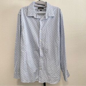 Banana Republic Light Blue Casual Button Down Shirt